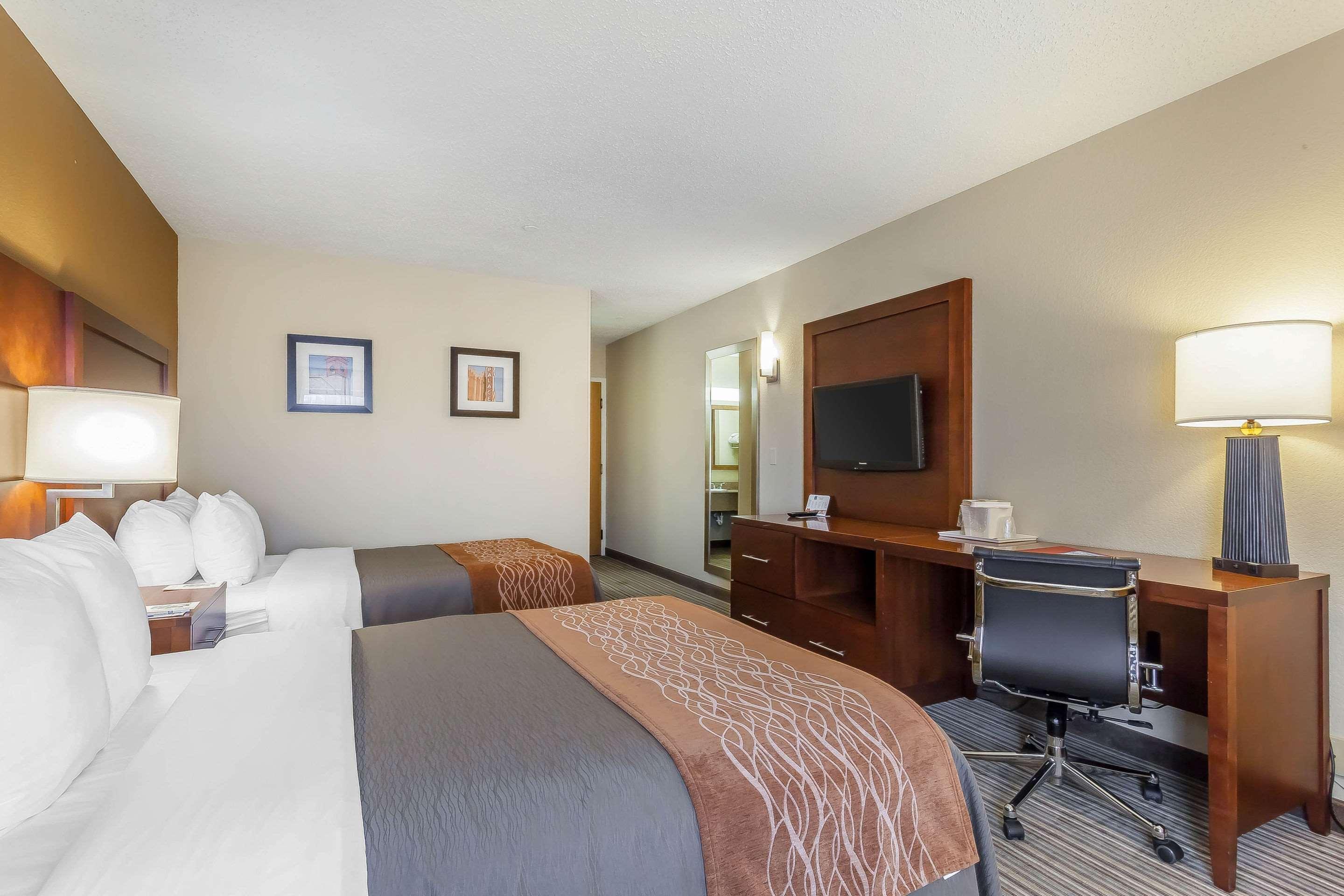 Comfort Inn - Hall Of Fame Canton Esterno foto