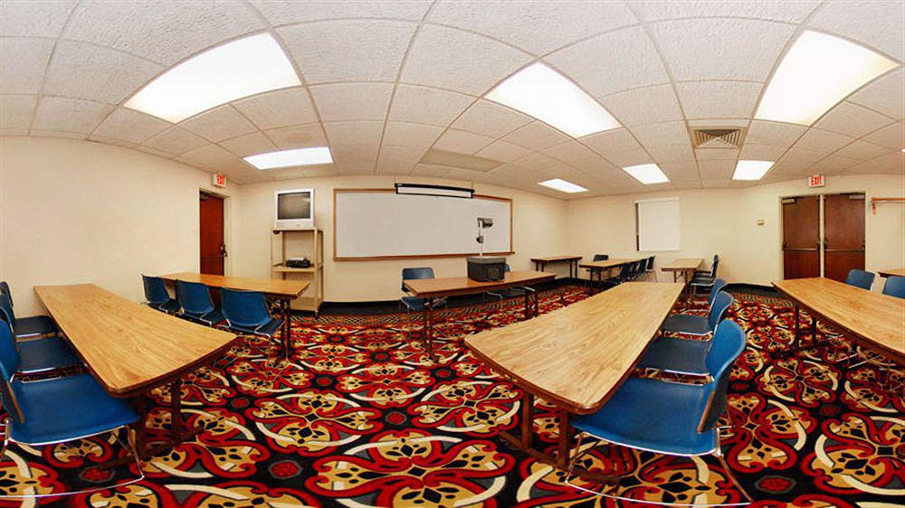 Comfort Inn - Hall Of Fame Canton Esterno foto